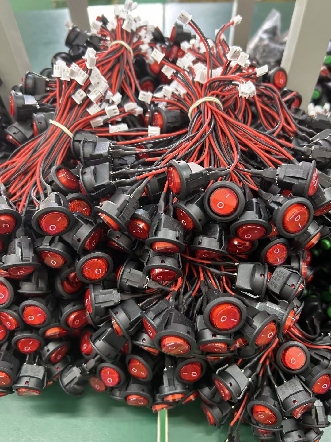 12V Red LED Illuminated Round Rocker Switch with Pre-Wired Connector – Waterproof Panel Mount ON/OFF Switch