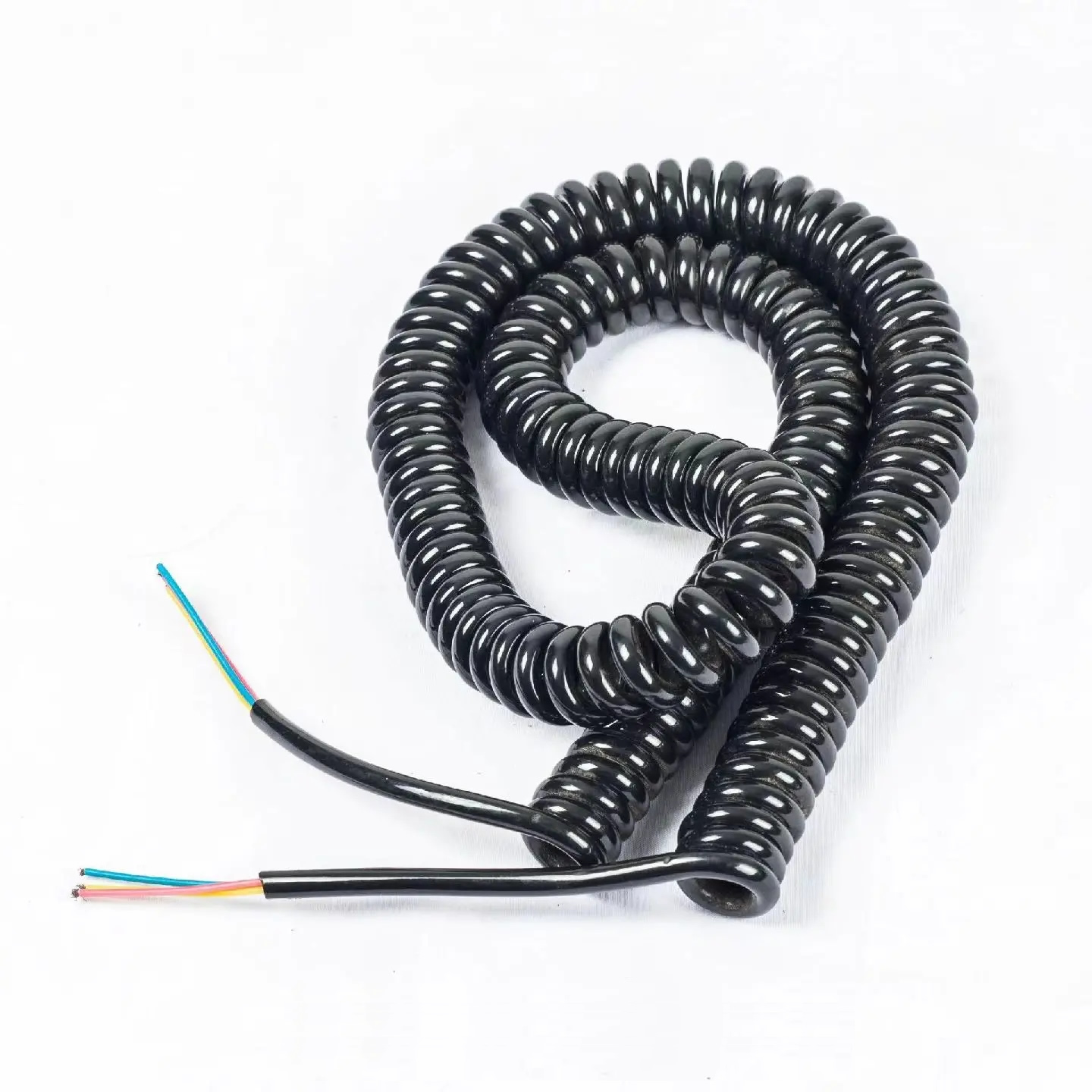 Model MC-04 Black PVC Multi-Core Spiral Cable, Retractable Coil Cord Assembly